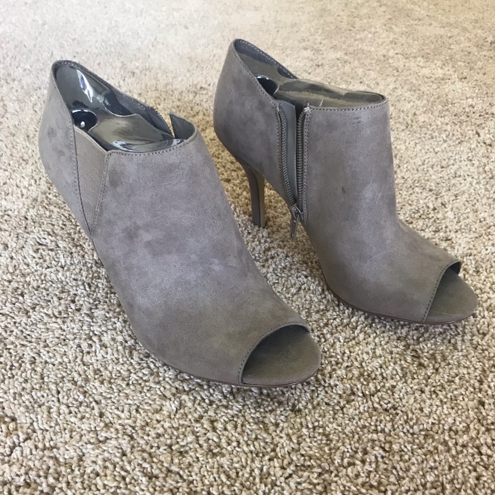 Gray Nine West ankle booties with peep toe